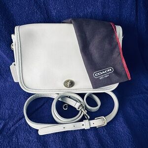 Vintage COACH Pocket Purse Crossbody Leather Ivory Bone Made in Mexico #9755